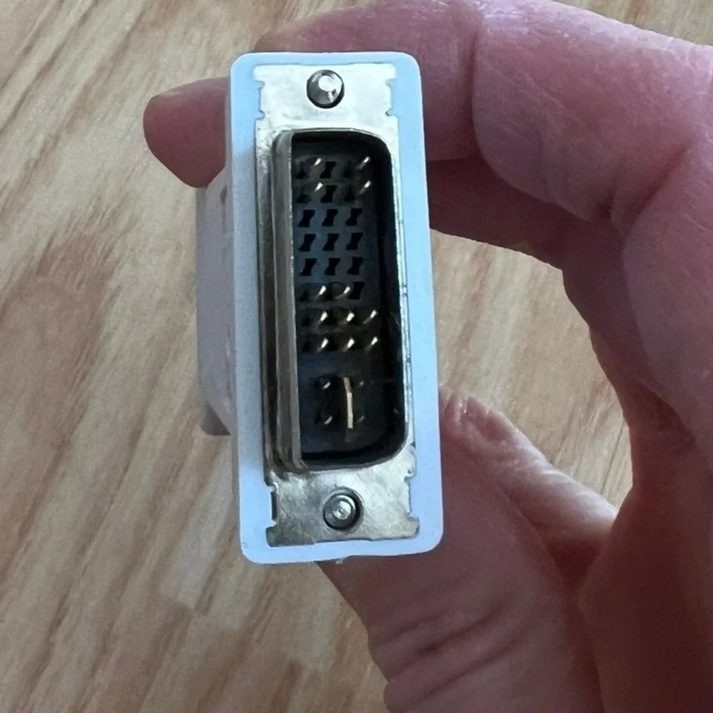 Tyco DVI to VGA Adapter Unisex OS White Very Good Video Converter DVI-A Male